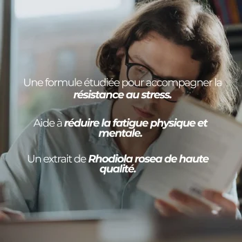 Femme concentrée sur sa lecture : la Rhodiola rosea Nutriforce est un extrait titré à 5 % de salidroside, à raison d'une capsule par jour