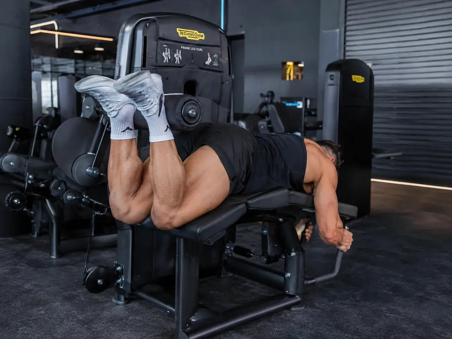 Leg curl : muscles travaillés, bienfaits et technique complète pour des ischio-jambiers puissants